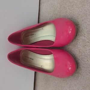 Comfort Plus hot pink pumps